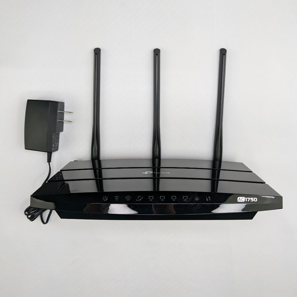 TP Link AC 1750 Wi-Fi Router - Picture 2 of 4